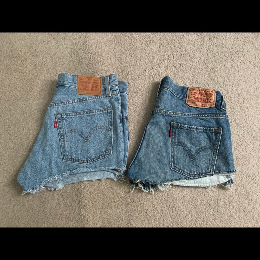 bundle of 2 pairs of levi jean shorts